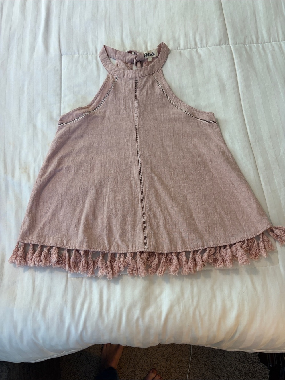 Listicle women’s Sleeveless Tassel-Hem top Dusty Rose